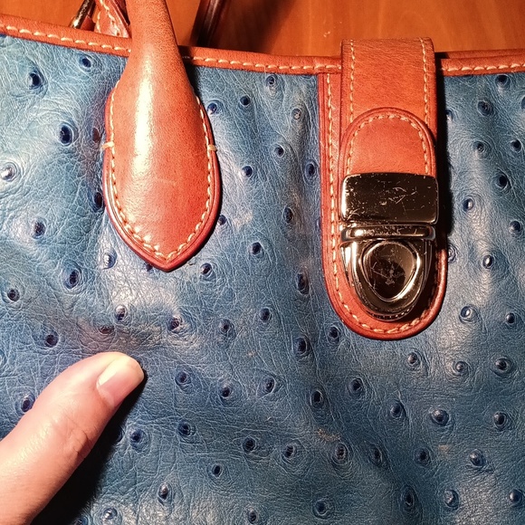 Dooney And Bourke Handbag - Picture 6 of 16